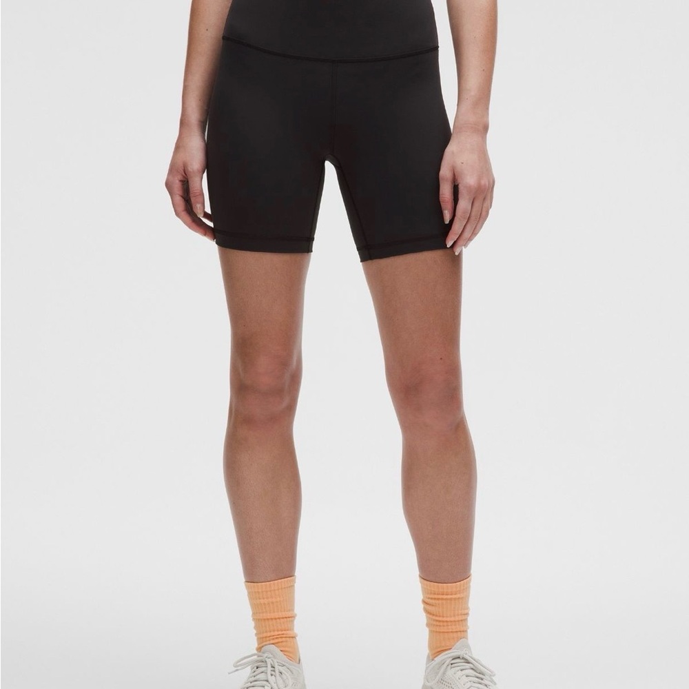 Lululemon athletica Wunder Train High Rise Short 6”